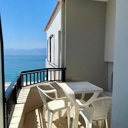 Hotel Derveni Georgiadis Stomion (Corinthia)